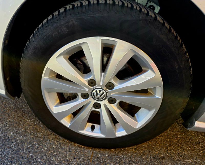 VOLKSWAGEN Golf 2019 — imagine 56