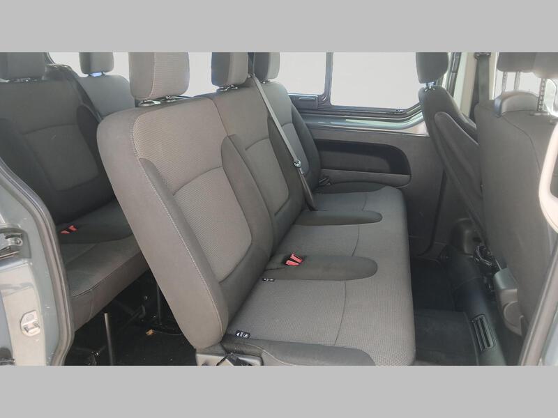 Renault Trafic Combi