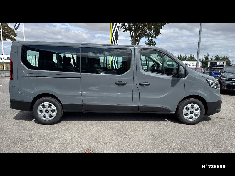 Renault Trafic Combi