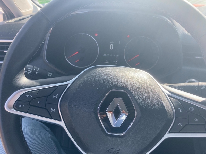 Fahrzeugabbildung Clio BUSINESS EDITION TCe 90 ( Bild 13 von 18