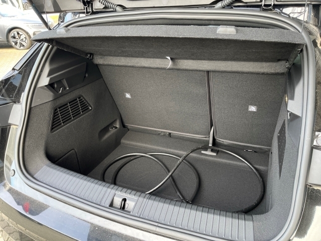 Renault Megane – Bild 8