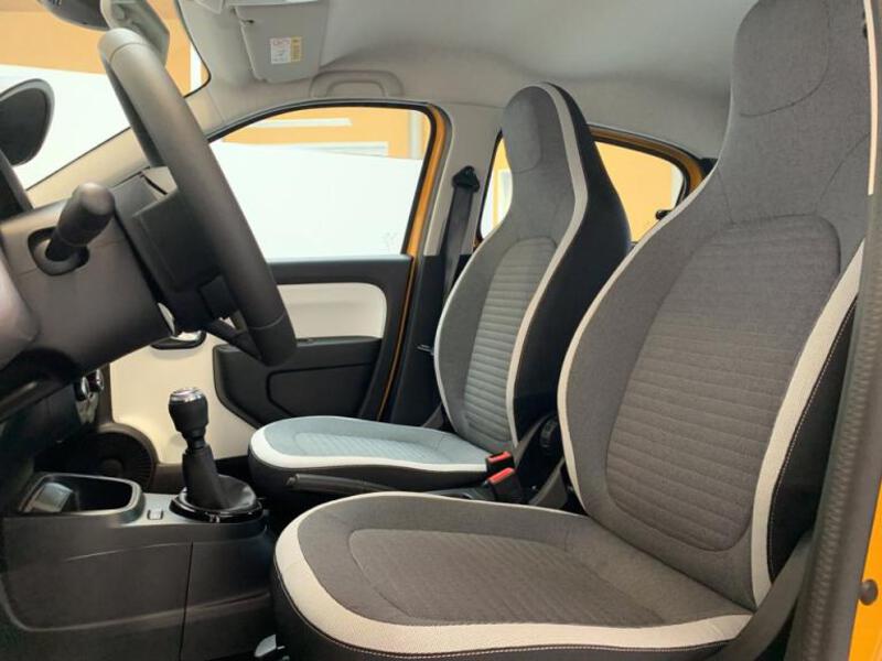 Fahrzeugabbildung Twingo Zen SCe 65 Start & Stop Bild 8 von 15