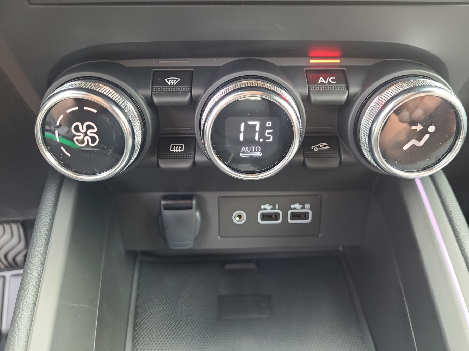 Renault Clio – Bild 15