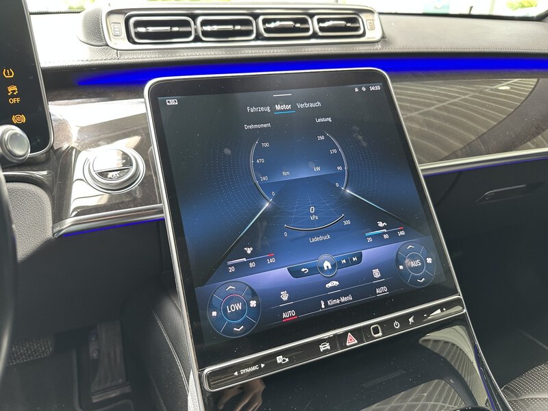 Mercedes-Benz S 400