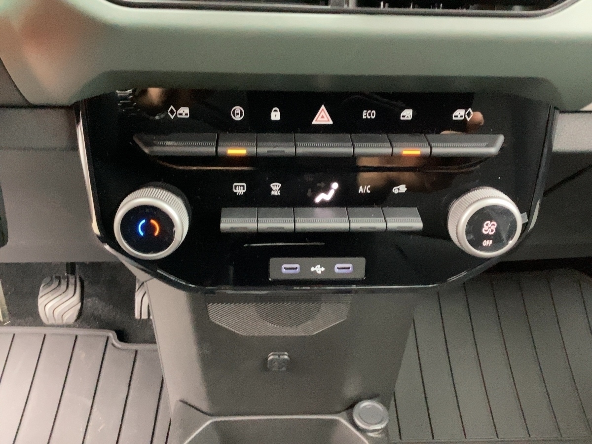 Dacia Spring – Bild 14