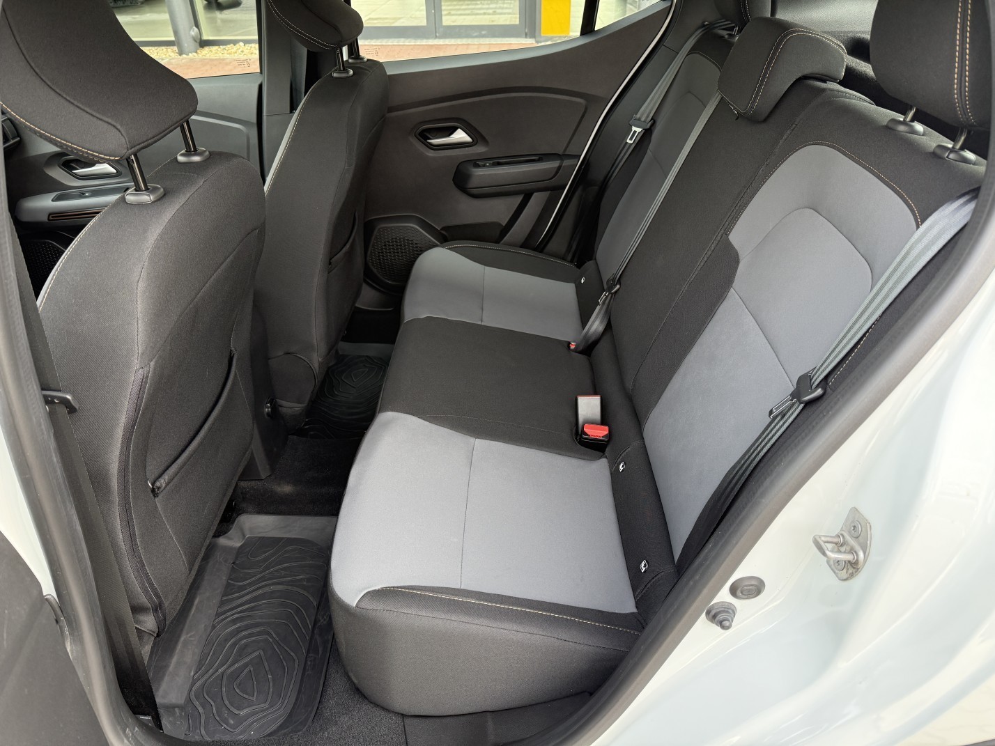 Dacia Sandero – Bild 14