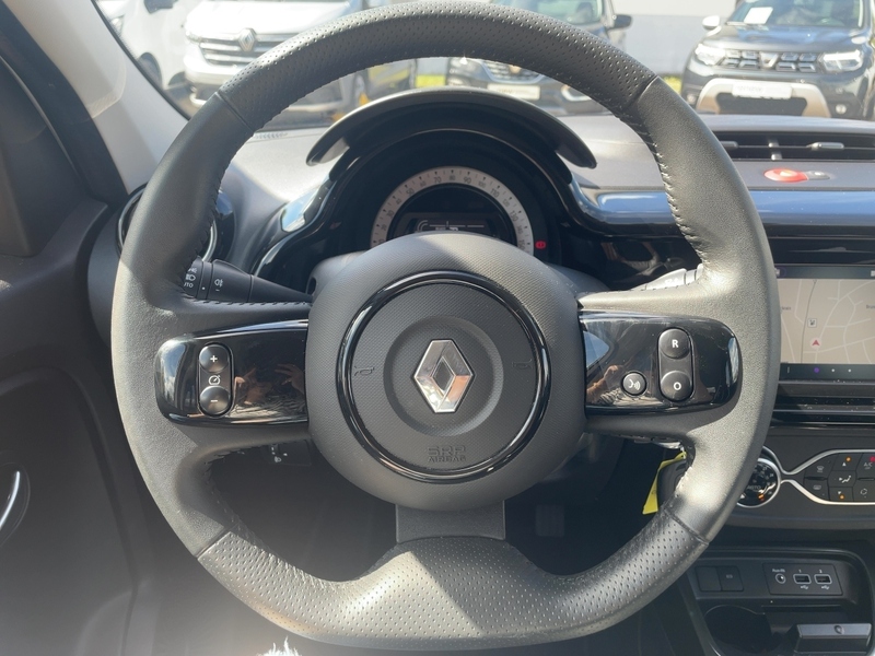 Fahrzeugabbildung Twingo Electric Techno Electric Bild 9 von 15