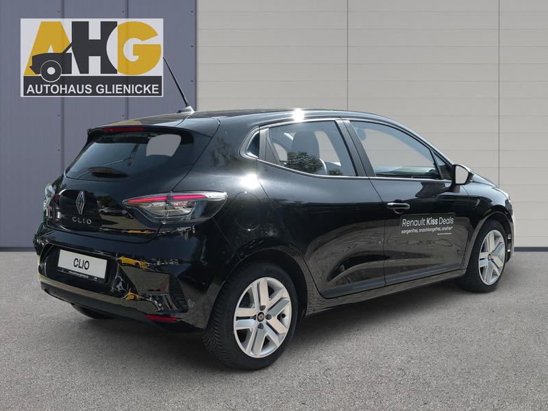 Fahrzeugabbildung Clio Evolution TCe 90 Bild 5 von 10
