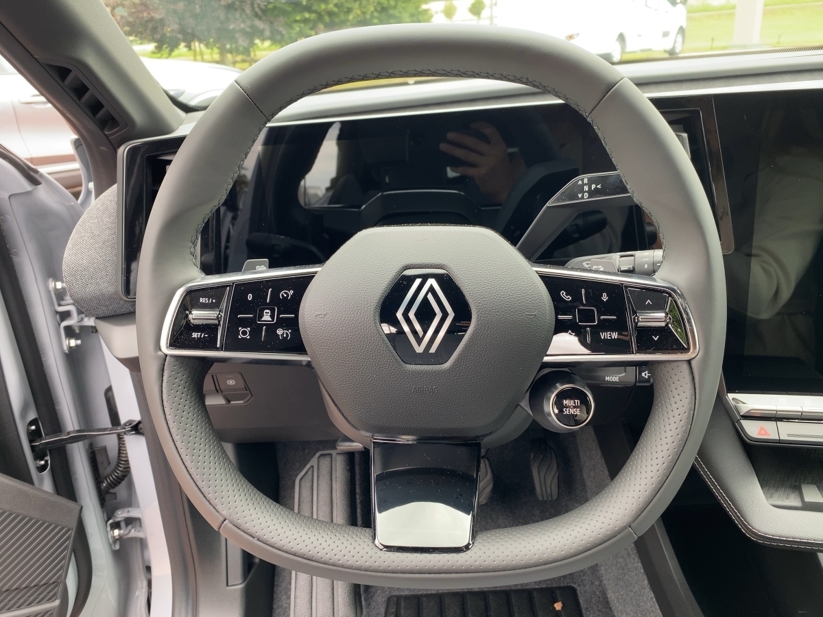 Renault Megane E-TECH – Bild 10