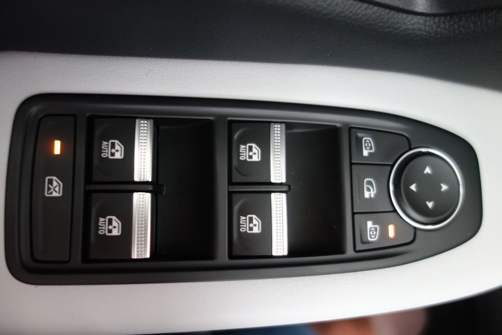 Renault Scenic E-TECH – Bild 10