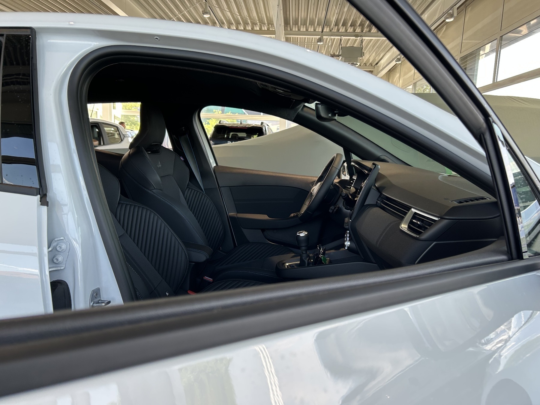 Renault Clio – Bild 6