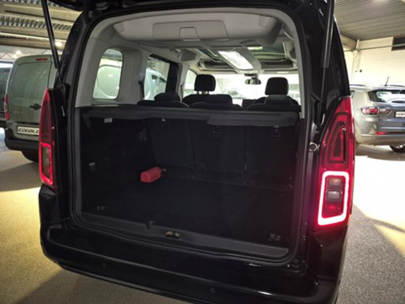 Opel Combo-e Life