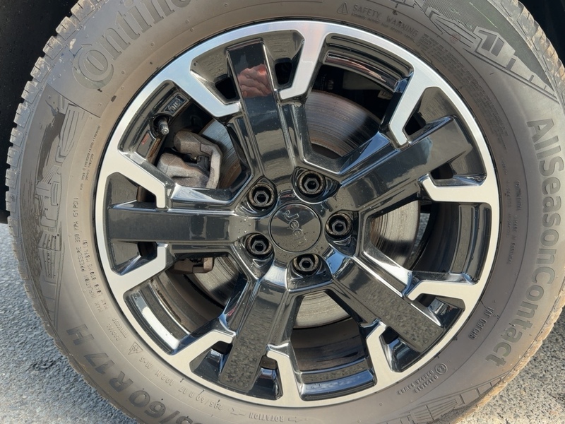 Fahrzeugabbildung Compass  High Upland Plug-In Hybrid 4xe Bild 7 von 15
