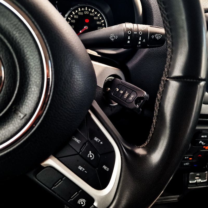 JEEP Renegade 2021 — imagine 6