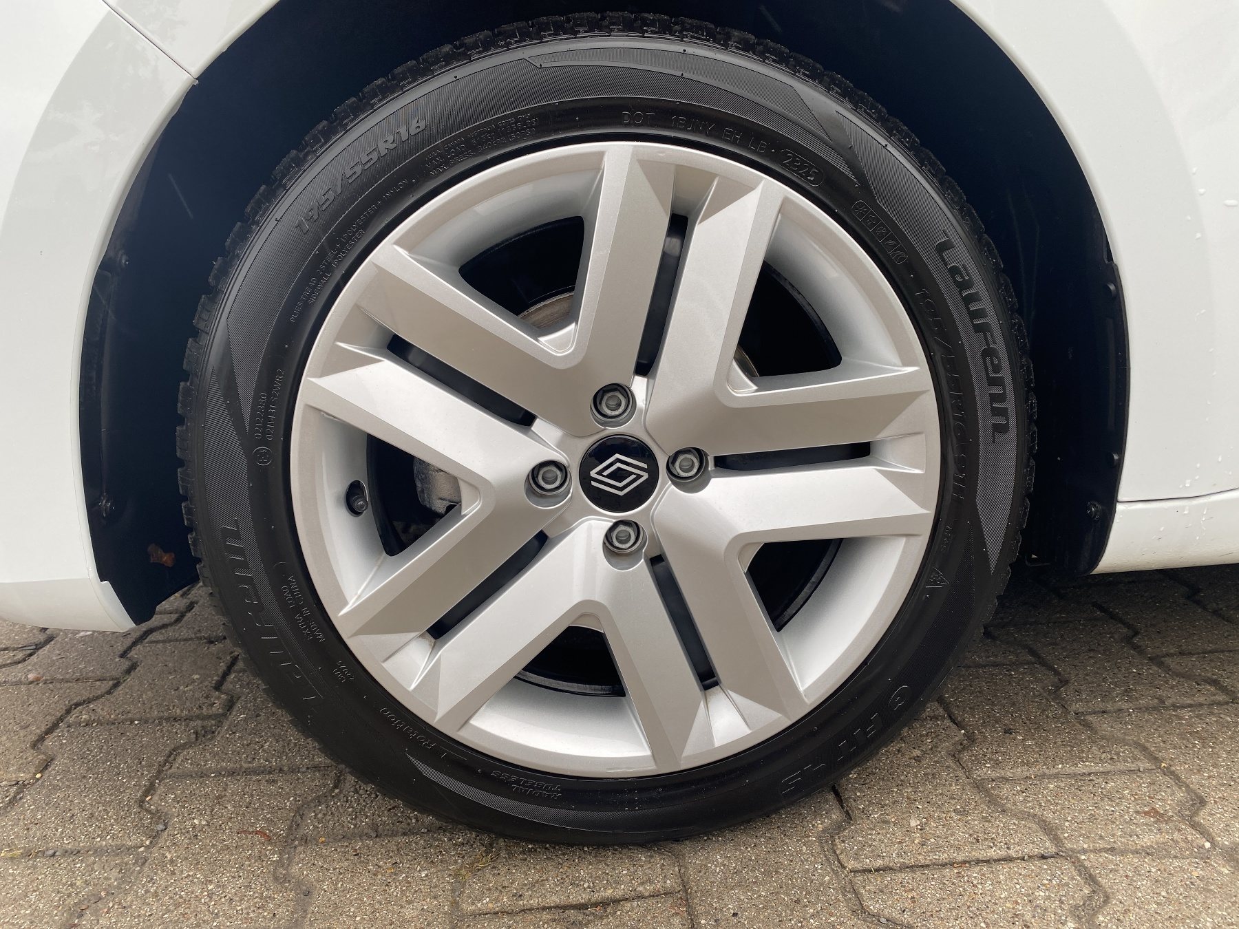 Renault Clio – Bild 19
