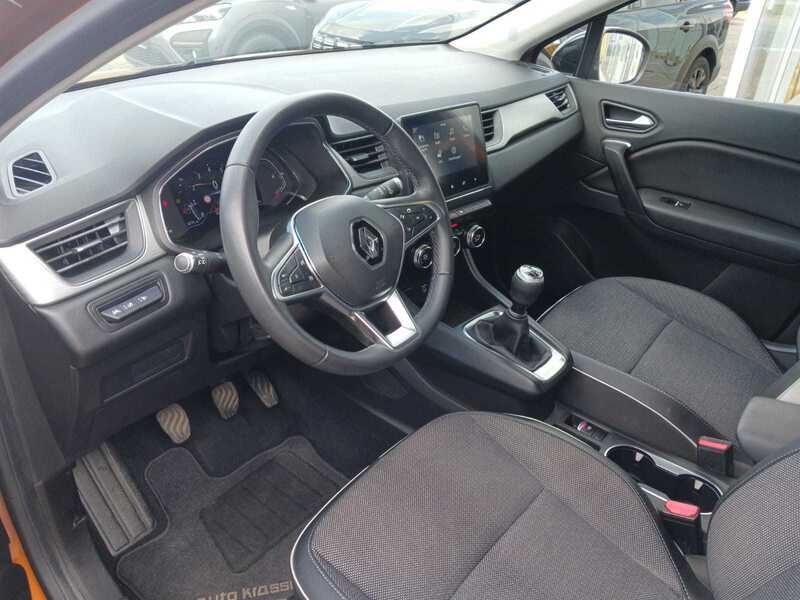 Fahrzeugabbildung Captur II INTENS TCe 100 *In Germersheim* Bild 9 von 15
