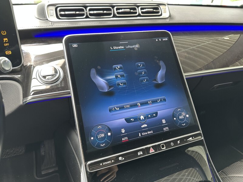 Mercedes-Benz S 400