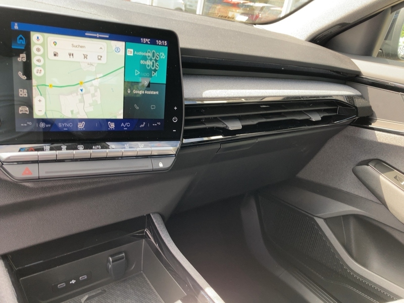 Fahrzeugabbildung Austral Evolution Mild Hybrid 160 Automatik Bild 12 von 13
