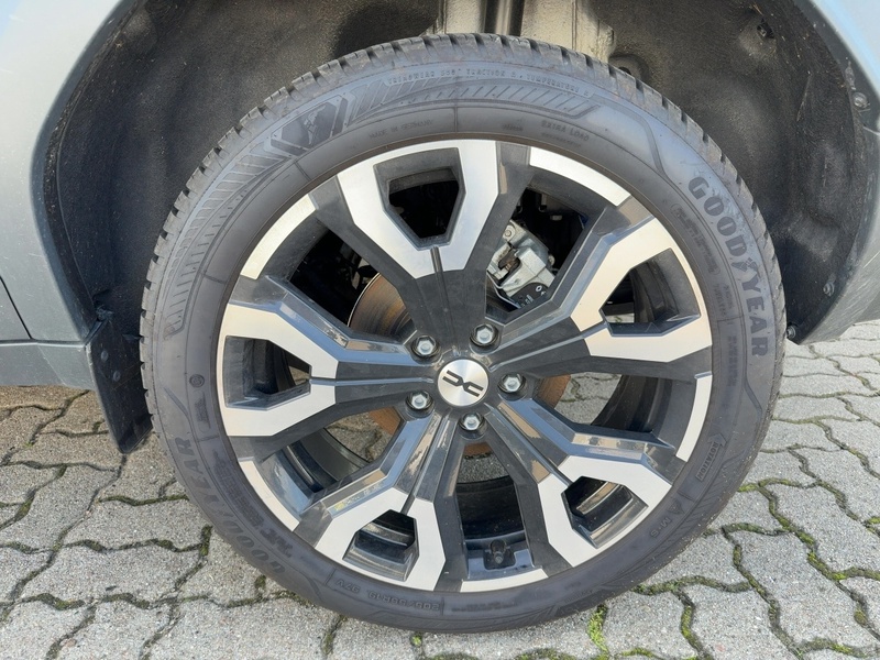 Fahrzeugabbildung Bigster Journey HYBRID 155 Bild 7 von 15