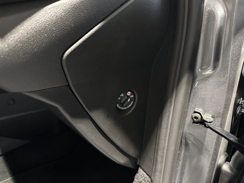 Fahrzeugabbildung Bigster Journey HYBRID 155 Bild 11 von 50