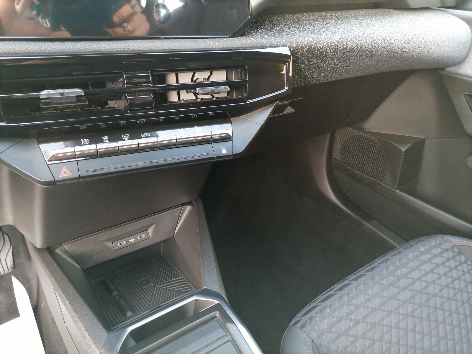 Renault Clio – Bild 14