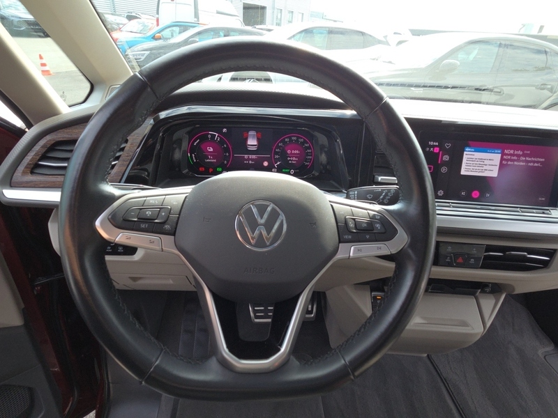 VW Multivan
