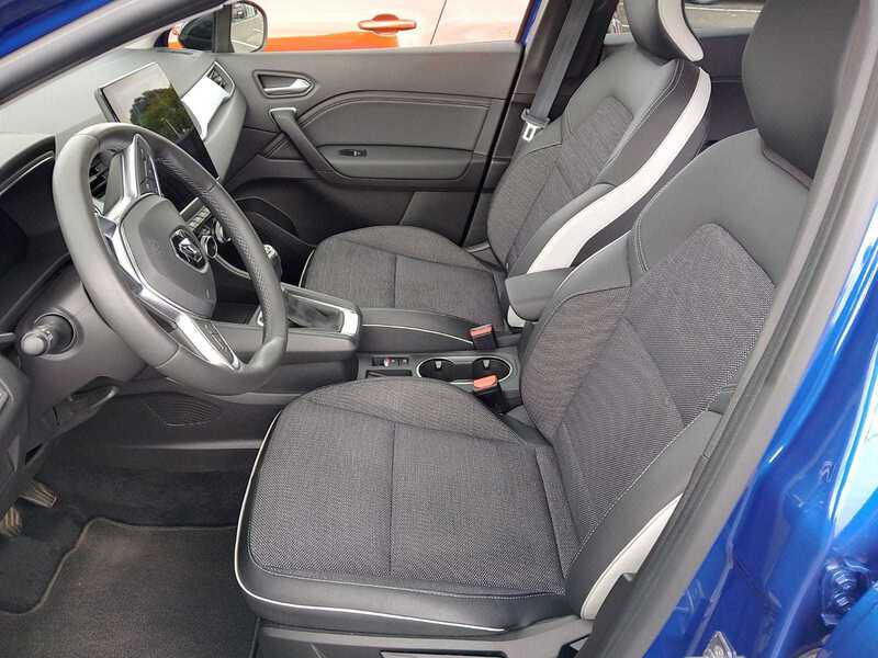 Fahrzeugabbildung Captur ABS Fahrerairbag ESP Bild 6 von 10