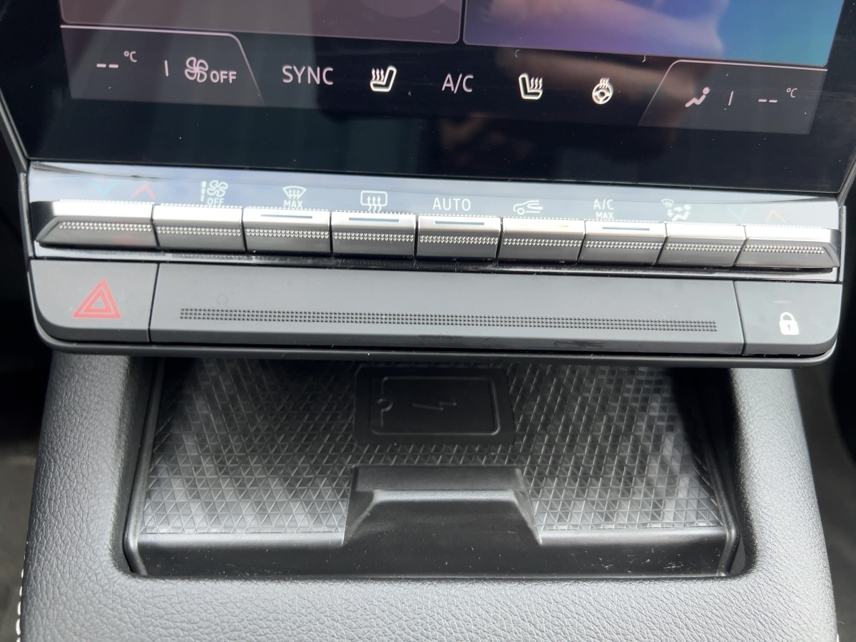 Renault Megane E-TECH – Bild 12