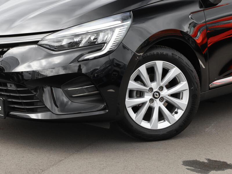 Fahrzeugabbildung Clio NAVI SHZ KAMERA Bild 10 von 15