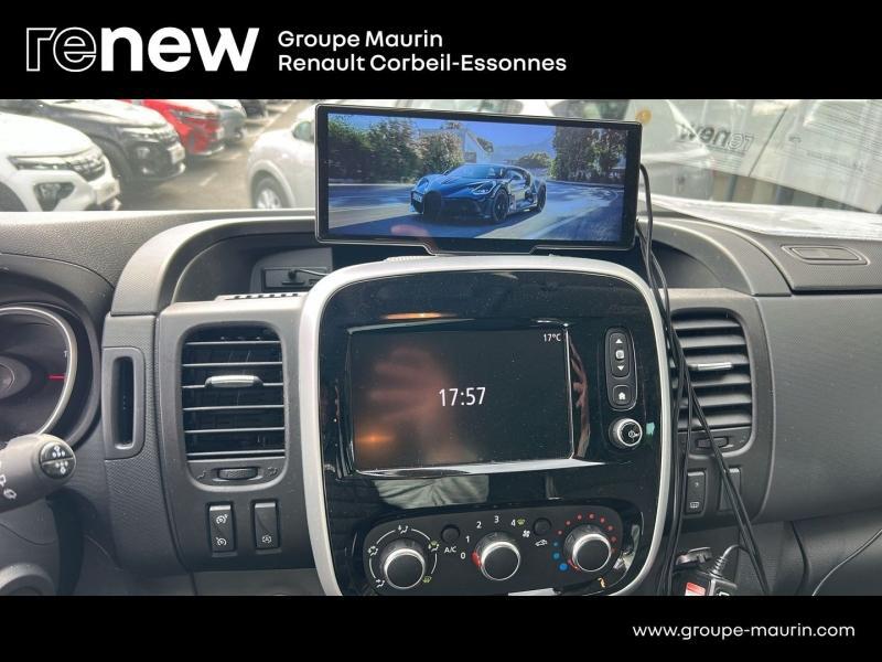 Renault Trafic Combi