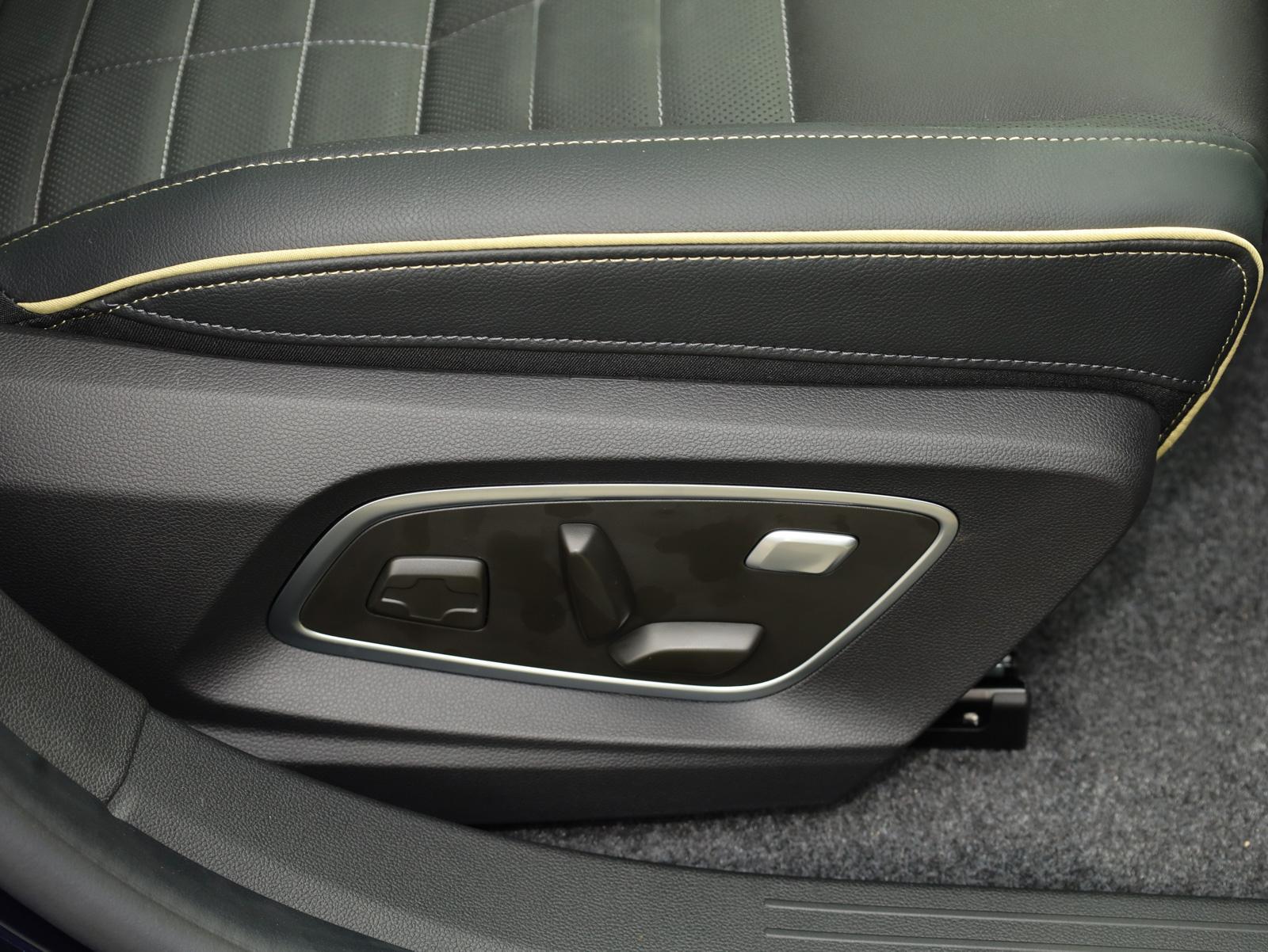 Renault Megane – Bild 17