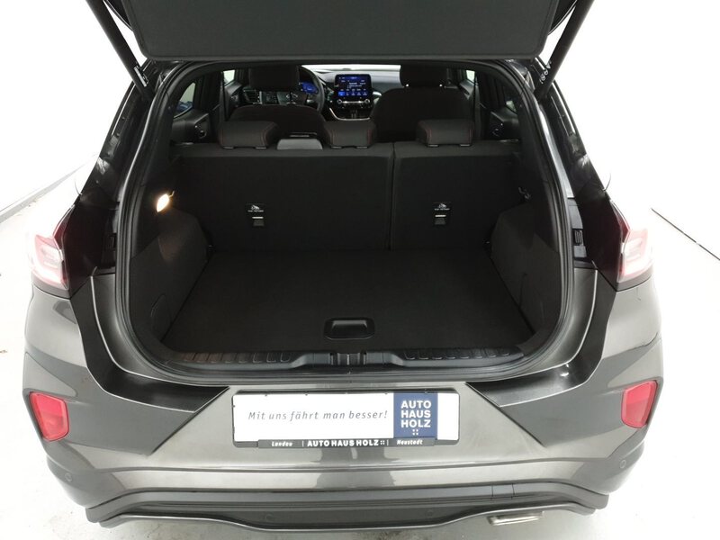 Fahrzeugabbildung Puma 1.0 EcoBoost MHEV ST-Line Bild 10 von 24