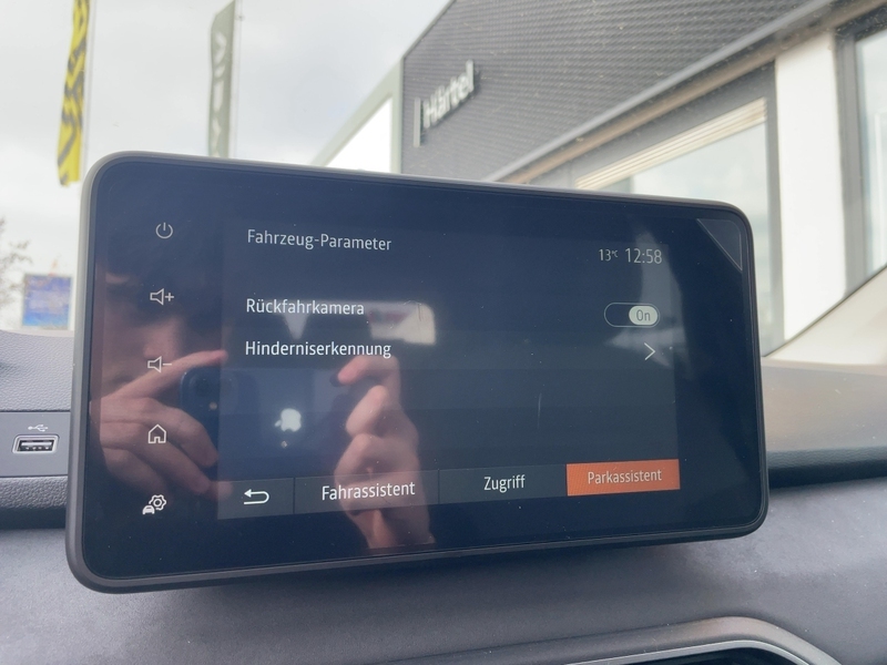 Fahrzeugabbildung Jogger +Klimaautomatik+Kamera+ Bild 49 von 49