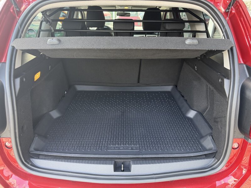 Fahrzeugabbildung Duster ++Klima++Navi++GJR Bild 14 von 43