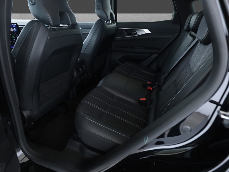 Fahrzeugabbildung Austral TCe 160 Mild-Hybrid Techno*NAVI*SHZ* Bild 9 von 15
