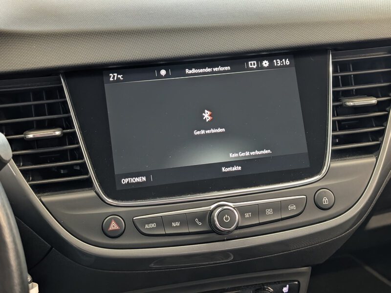 Fahrzeugabbildung Crossland 1.2 Turbo Business Edition Navi Kamera Bild 21 von 34