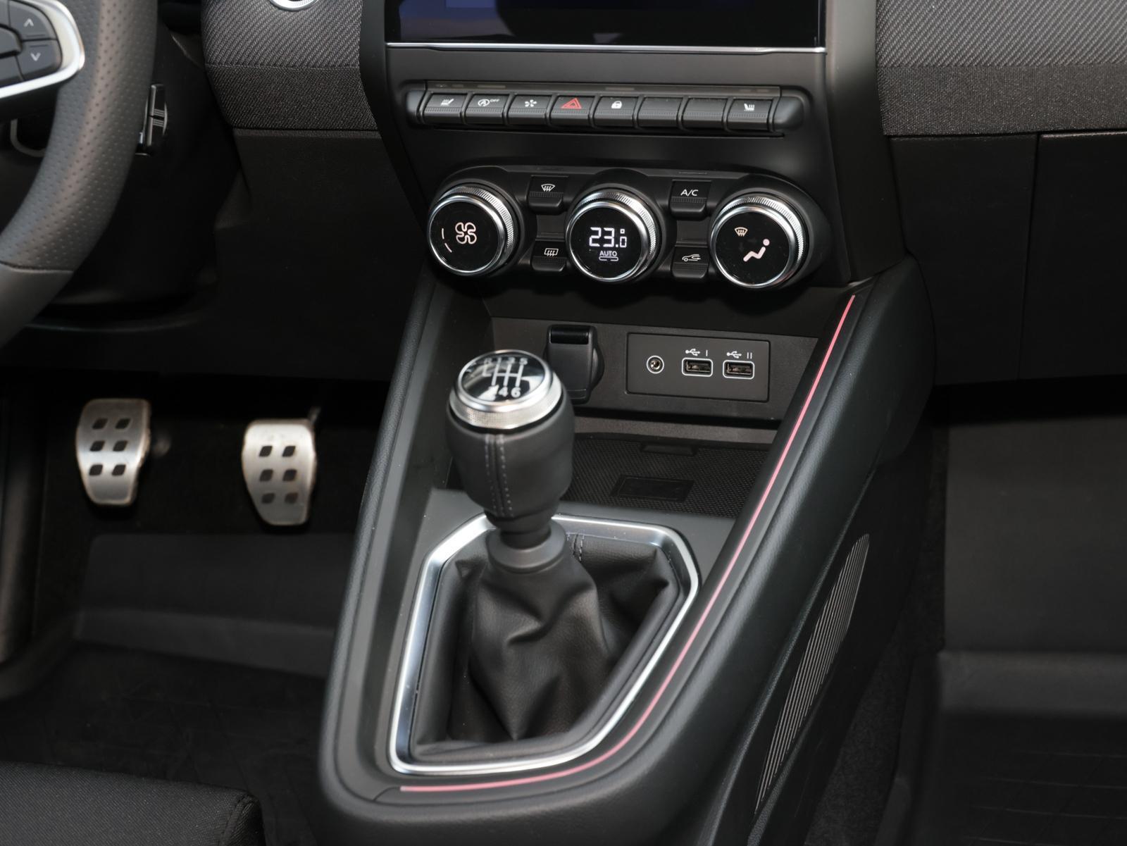 Renault Clio – Bild 11