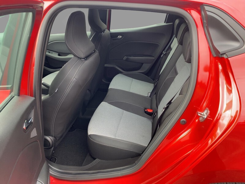 Fahrzeugabbildung Clio EVOLUTION SCe 65 Bild 8 von 19