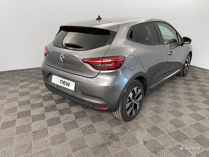 Renault Clio V