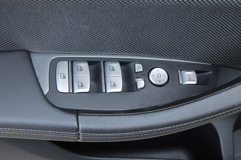 Fahrzeugabbildung X3 xDrive 20 d 2.0 xDrive SAV Bild 17 von 23