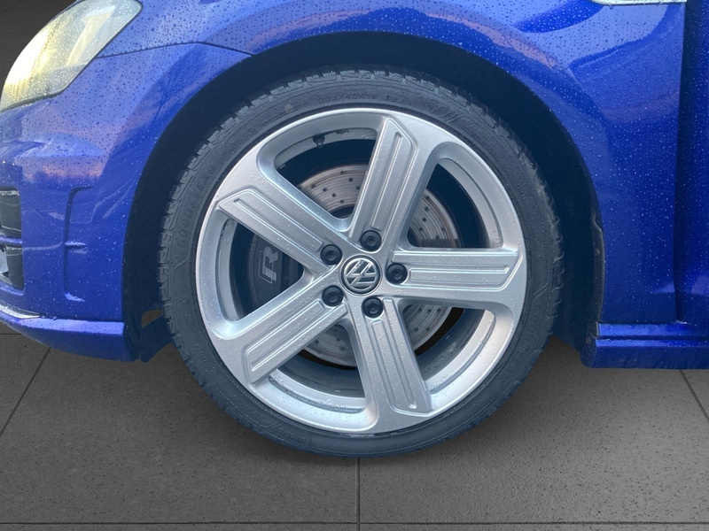VW Golf