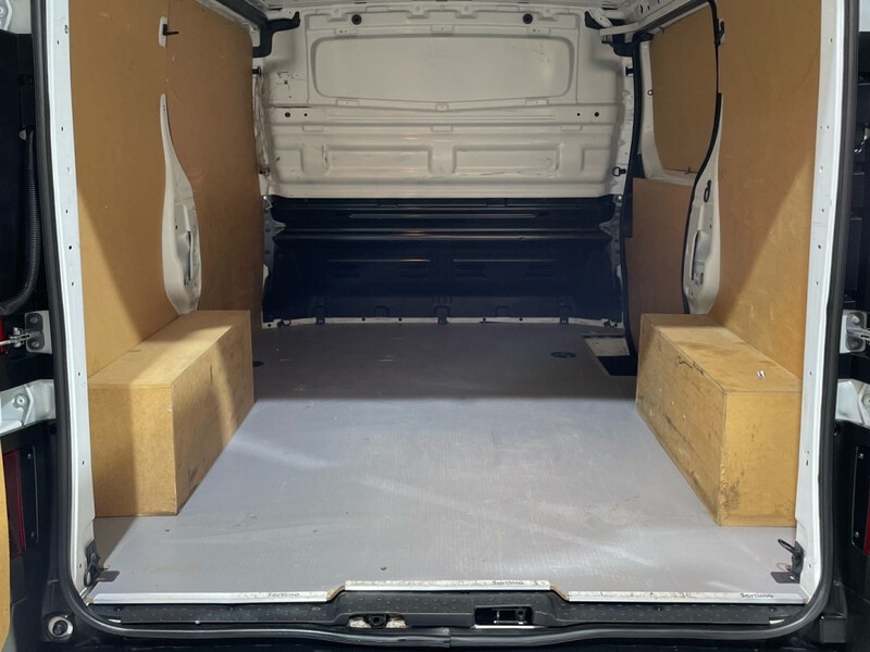 Renault Trafic Furgón
