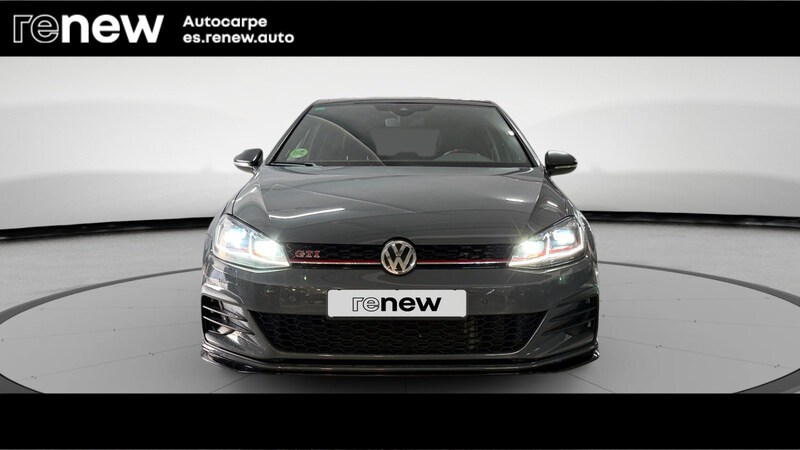 Volkswagen Golf VII