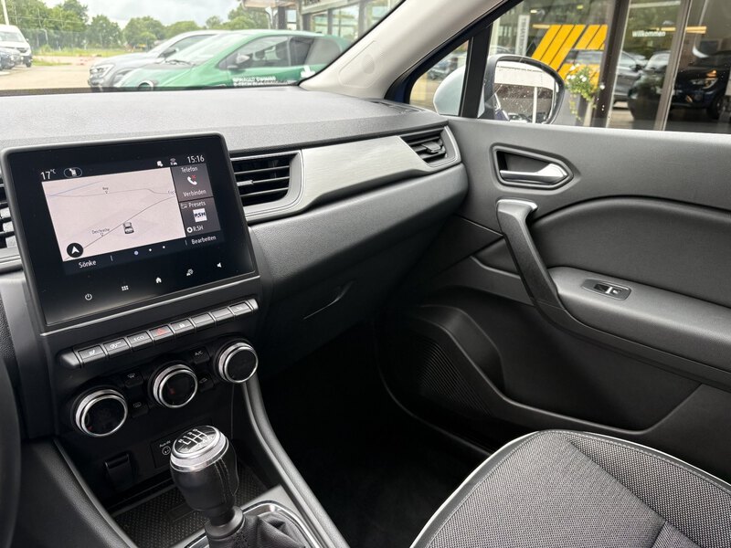 Fahrzeugabbildung Captur INTENS TCe 140 Bild 5 von 11