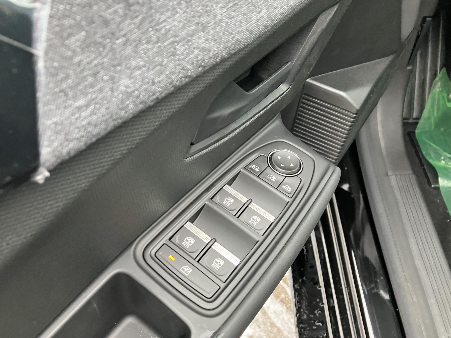 Renault Clio – Bild 15
