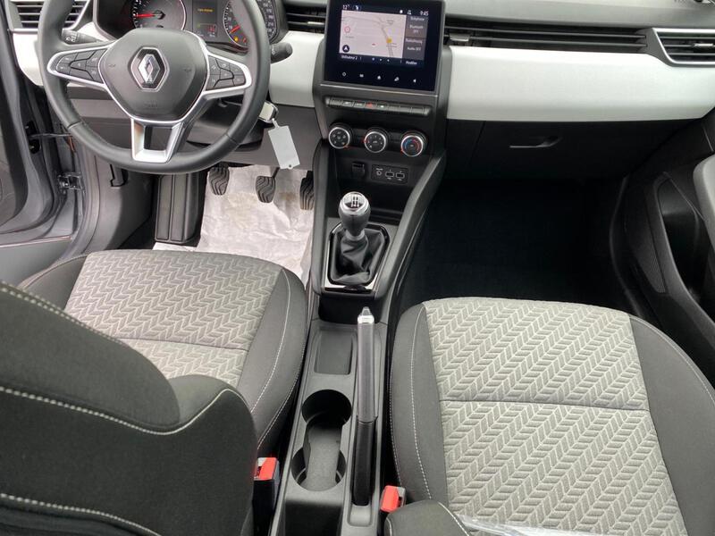 Renault Clio V