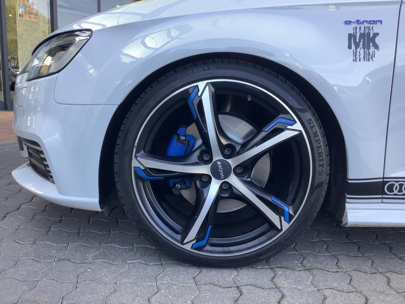 Fahrzeugabbildung A3 ABS ESP SERVO Bild 12 von 20