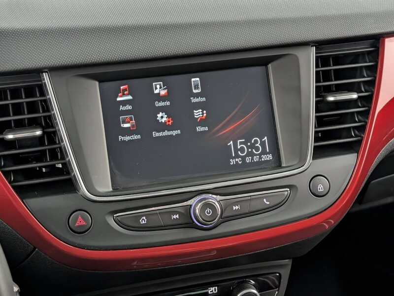 Fahrzeugabbildung Crossland 1.2 GS Line Kamera LED CarPlay Bild 22 von 37