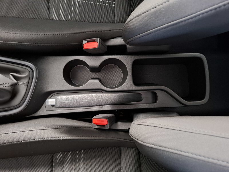 Fahrzeugabbildung i20 1.2 Benzin (79 PS) 5-MT 2WD Select Bild 24 von 37