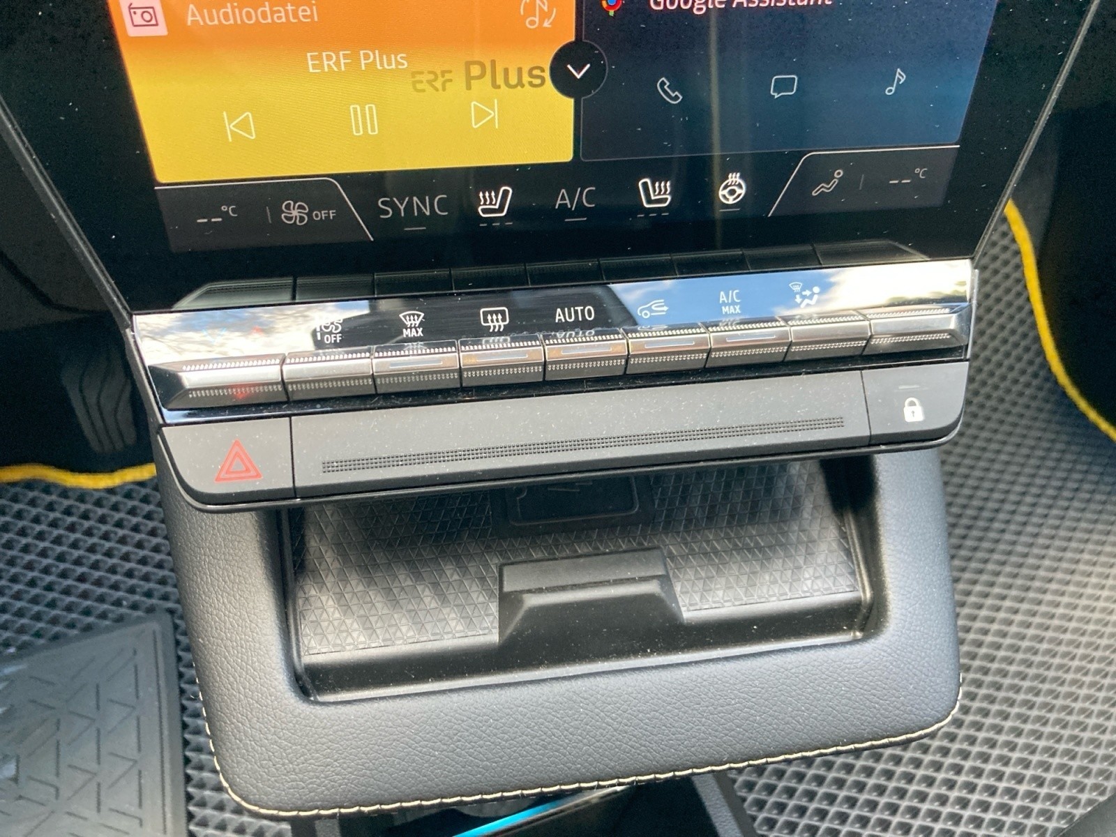 Renault Megane E-TECH – Bild 10